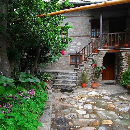 Archontiko Iatridis Hotel Mourésion Exterior foto