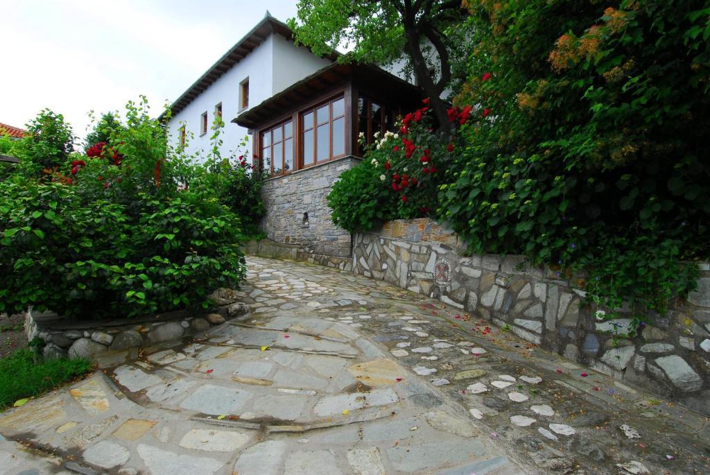 Archontiko Iatridis Hotel Mourésion Exterior foto