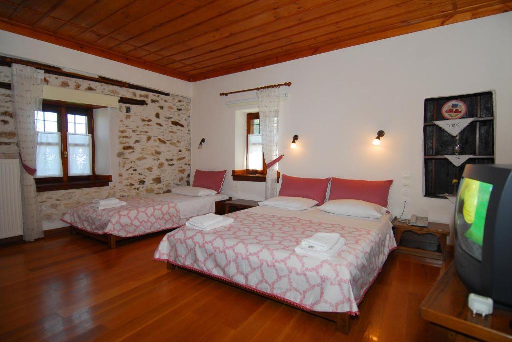 Archontiko Iatridis Hotel Mourésion Quarto foto