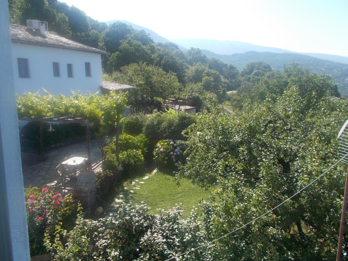 Archontiko Iatridis Hotel Mourésion Exterior foto